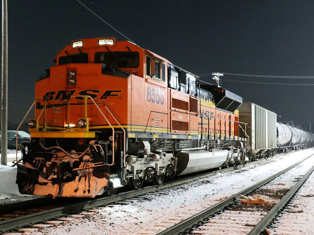 BNSF 8550